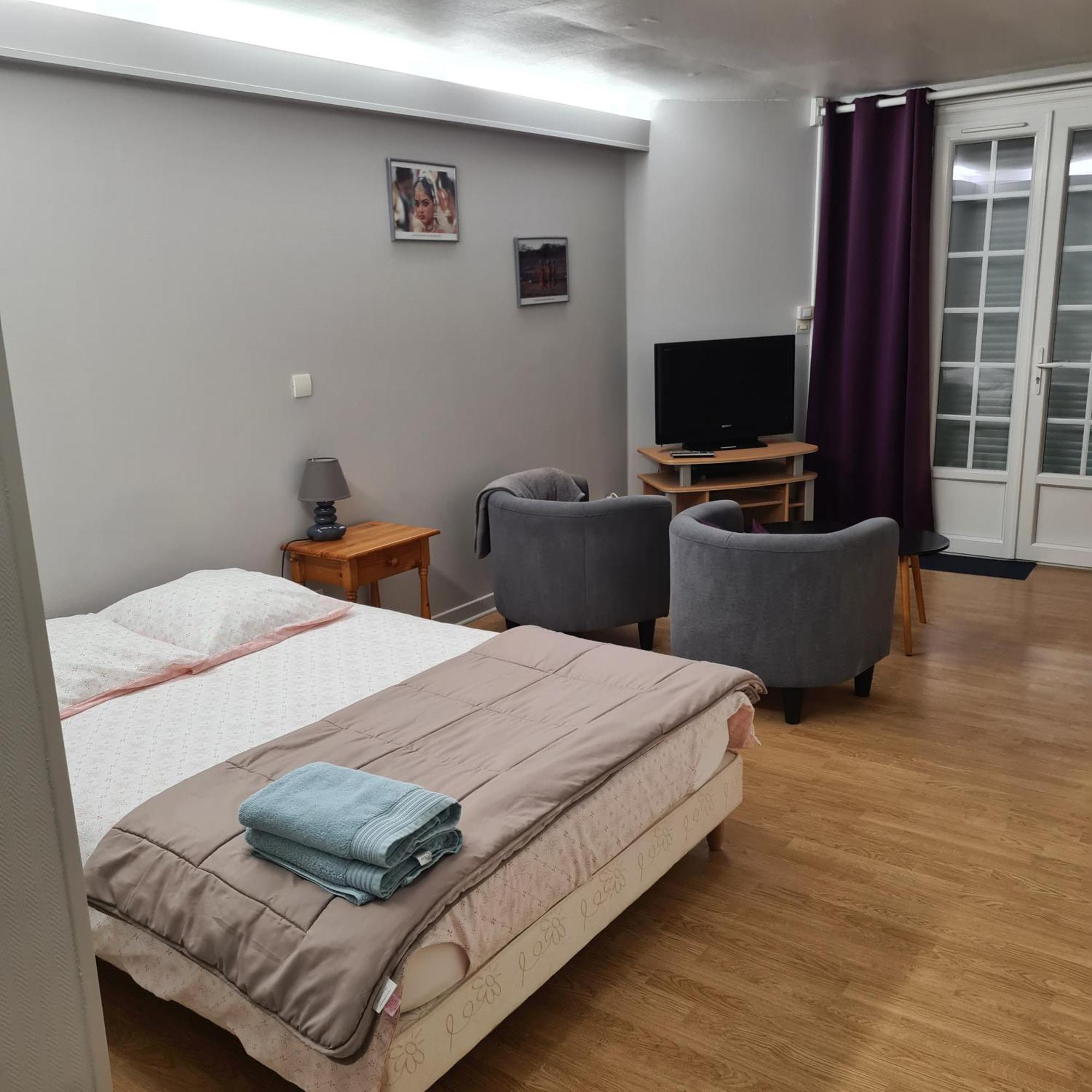 Chambre Tom Château-Thierry Εξωτερικό φωτογραφία